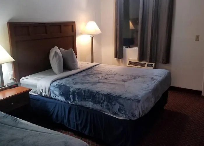 Hotel 2 Queen Beds Hotel Room 125 Booking