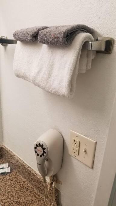 2 Queen Beds 125 Apartment *