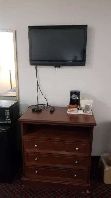 2 Queen Beds 125 Apartment